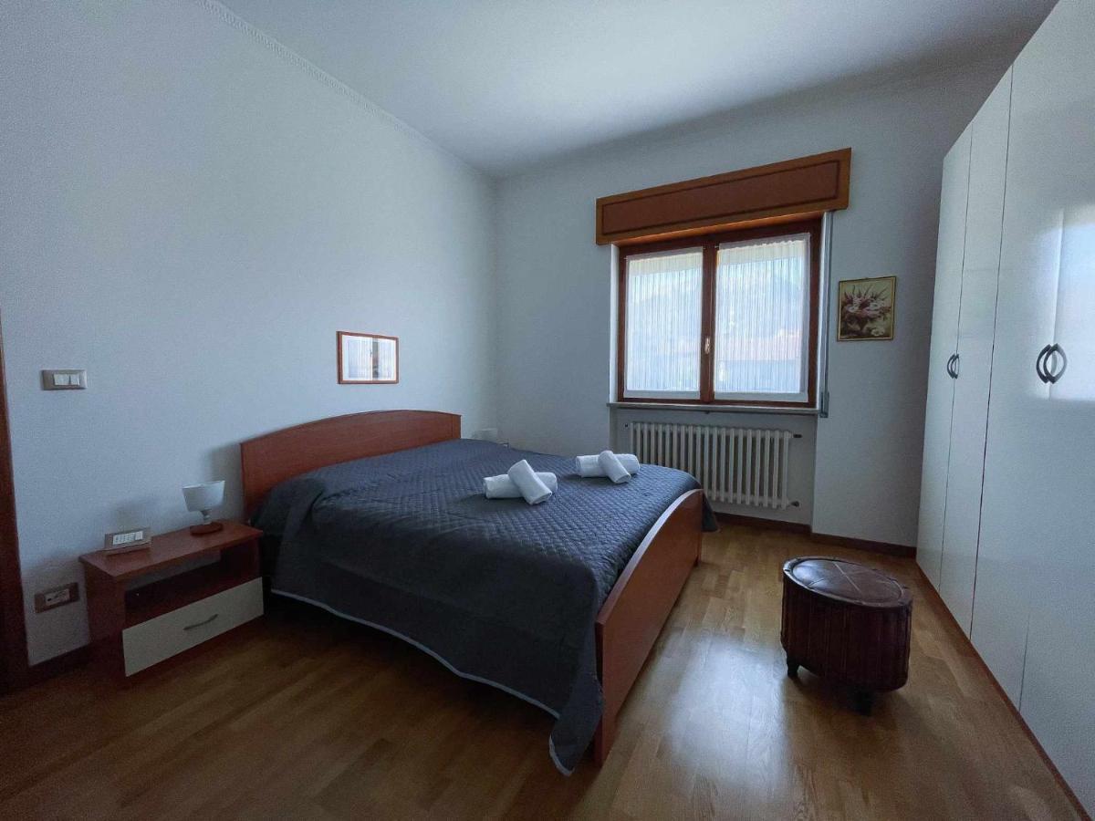 Terrazza San Martino Apartment Беладжо Екстериор снимка